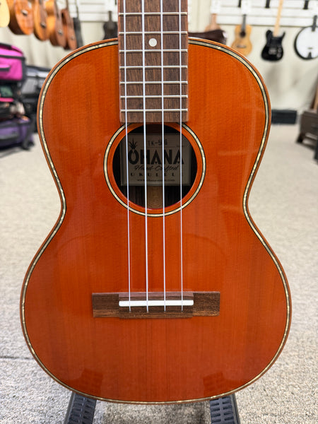 OHANA TK-50G Tenor Ukulele - Solid Cedar/Solid Rosewood