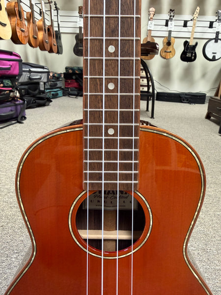 OHANA TK-50G Tenor Ukulele - Solid Cedar/Solid Rosewood