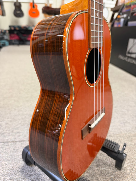 OHANA TK-50G Tenor Ukulele - Solid Cedar/Solid Rosewood