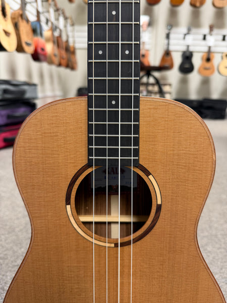 KALA KA-ASCP-B Baritone Ukulele - Solid Cedar/ Solid Pau Ferro