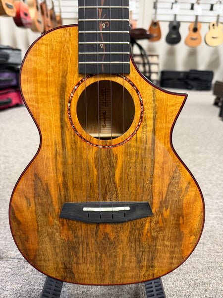 Enya EUT-MG6 Solid Mango Tenor Ukulele w/Case