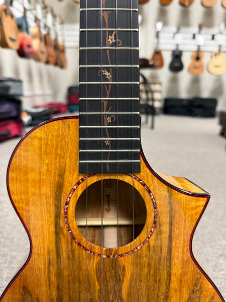 Enya EUT-MG6 Solid Mango Tenor Ukulele w/Case
