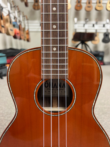 OHANA TK-50G Tenor Ukulele - Solid Cedar/Solid Rosewood