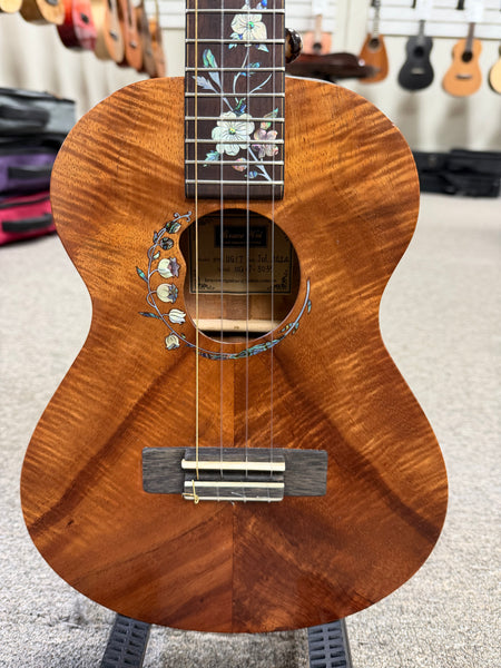 Bruce Wei Solid Curly Koa Tenor Ukulele w/Case - Pre Loved - Floral Inlay