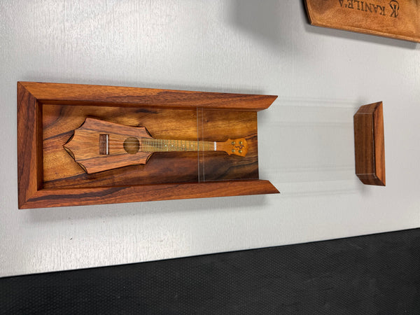 Pops KoAloha Masterpiece Mini Sceptre Ukulele w/Display Case - UkeSA