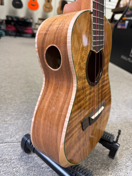 Oli X2-TA-KALO Solid Acacia Tenor Ukulele w/Case - Pre Loved