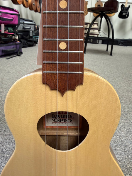 KoAloha KSO-10S Opio Soprano Ukulele - Solid Acacia/Solid Spruce Top - KSO-10S w/Case