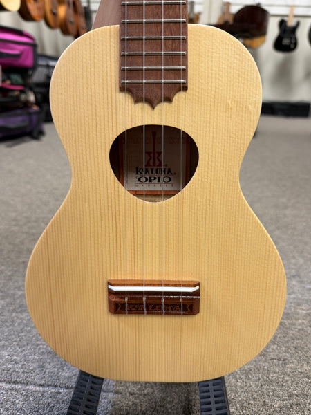 KoAloha KCO-10S Concert Ukulele Opio w/Case - Solid Spruce/Solid Acacia