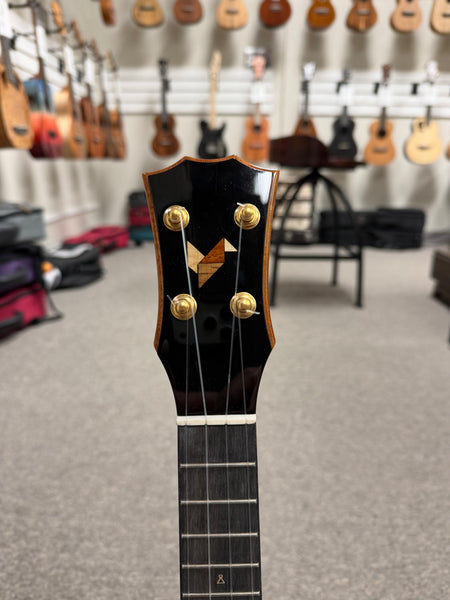 Rebel Creme Brulee Solid Mango Soprano Ukulele w/Case - Rebel Mango Slim Soprano