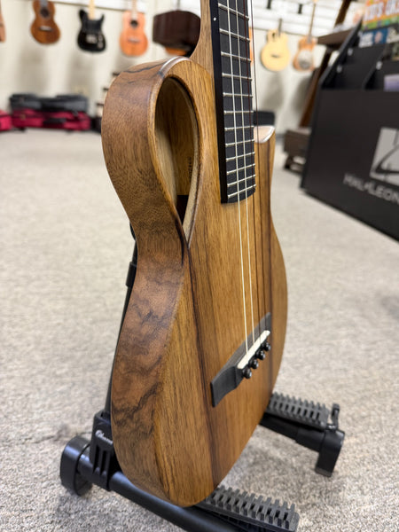 KALA Revelator Nautilus Korina Electric Tenor Ukulele w/Case - Pre Loved