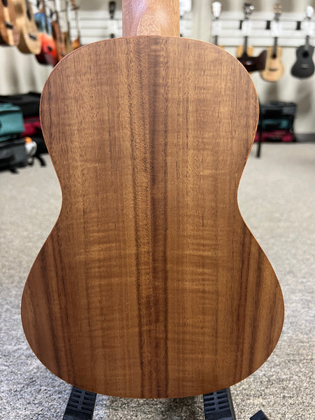 AMAHI UK660C Concert Ukulele w/Case - Koa Wood - UK-660C