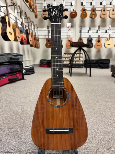 Romero Creations Solid Koa STC Ukulele w/Case - Soprano, Concert, Tenor - RC-STC-K