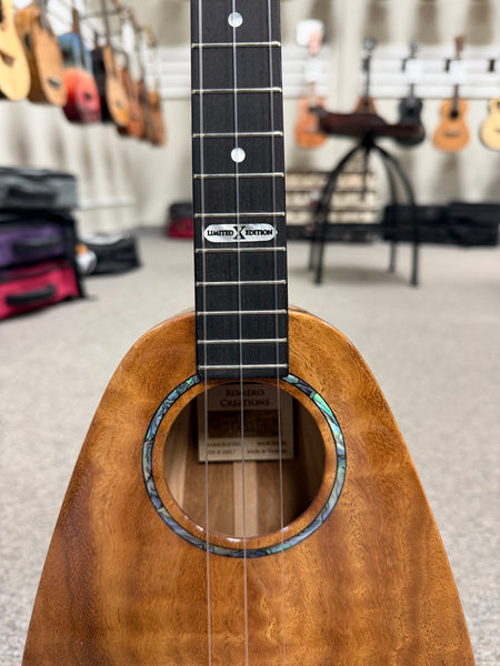 Romero Creations TT3 'Ekolu 3 String Solid Phoenix Tiny Tenor Ukulele w/Case