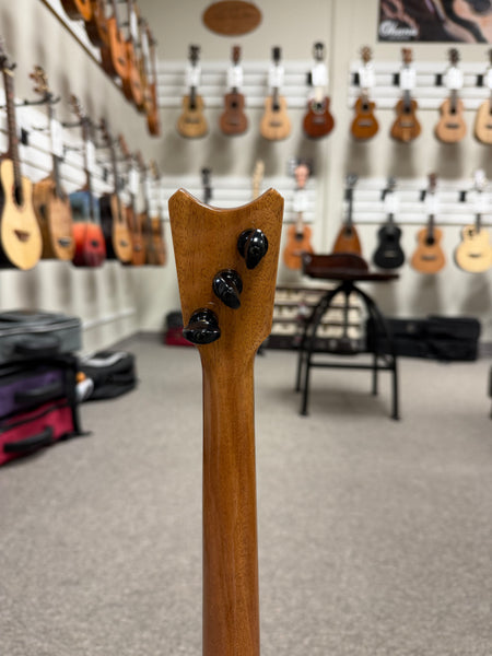 Romero Creations TT3 'Ekolu 3 String Solid Phoenix Tiny Tenor Ukulele w/Case