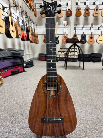 Romero Creations Solid Koa Tiny Tenor Ukulele w/Case - RC-TT-K
