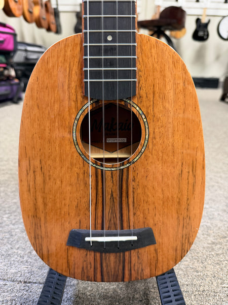 Makaio MSMTP-10 Spalted Mango Pineapple Concert Long Neck Ukulele w/Case