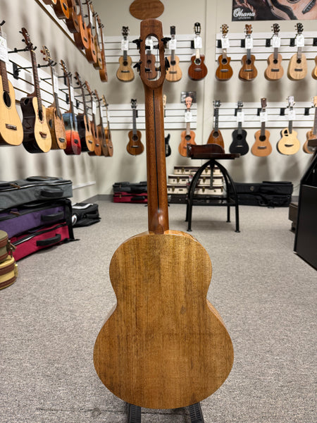 Flight Fireball Solid Mango Electric Baritone Ukulele - Pre Loved