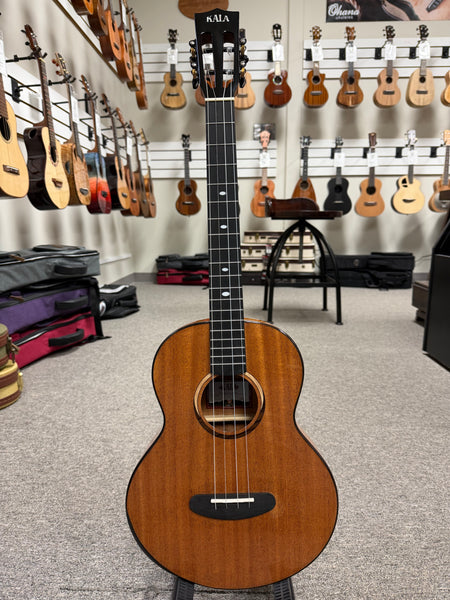 KALA KA-CT-SMH-BG Solid Mahogany Baritone Ukulele w/Case - Contour Series