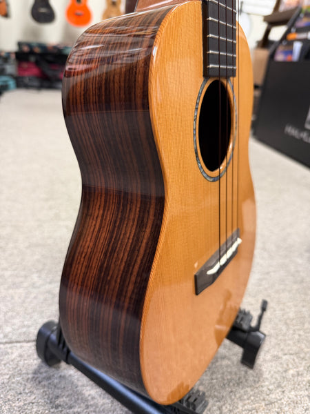Romero Creations Solid Cedar/Rosewood Grand Tenor Ukulele w/Case - Pre Loved