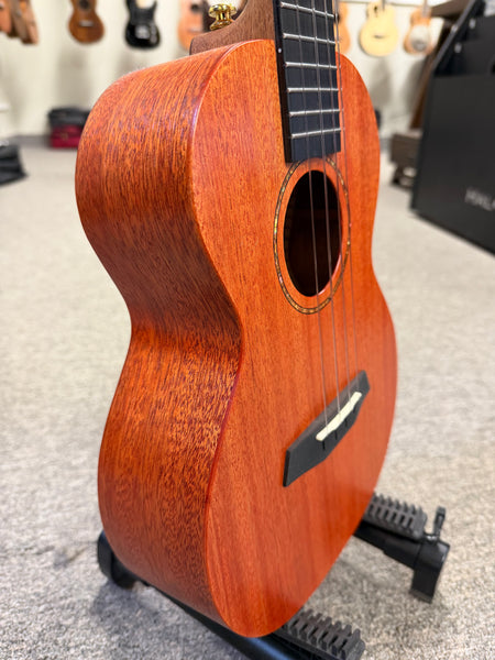 Enya EUT-MS Solid Mahogany Tenor Ukulele w/Case - Satin Finish
