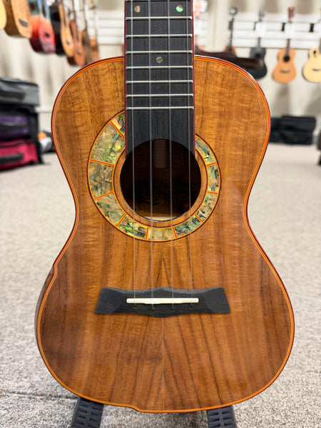 SNAIL S-60C Solid Acacia Concert Ukulele w/Case #3 - Comfort Armrest