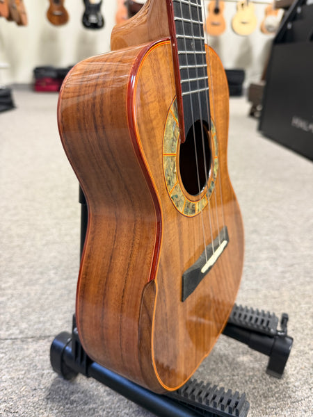 SNAIL S-60C Solid Acacia Concert Ukulele w/Case #3 - Comfort Armrest