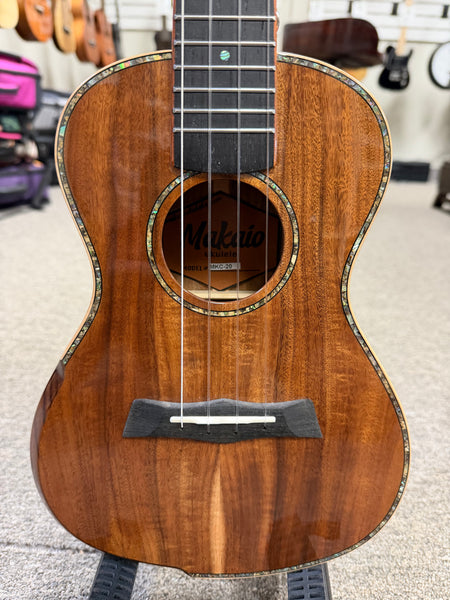 Makaio MKC-20 Solid Koa Concert Ukulele w/Case - Rosewood Comfort Armrest