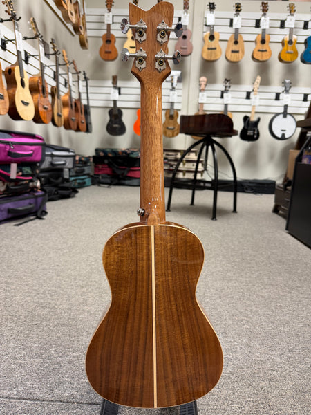 Makaio MKC-20 Solid Koa Concert Ukulele w/Case - Rosewood Comfort Armrest