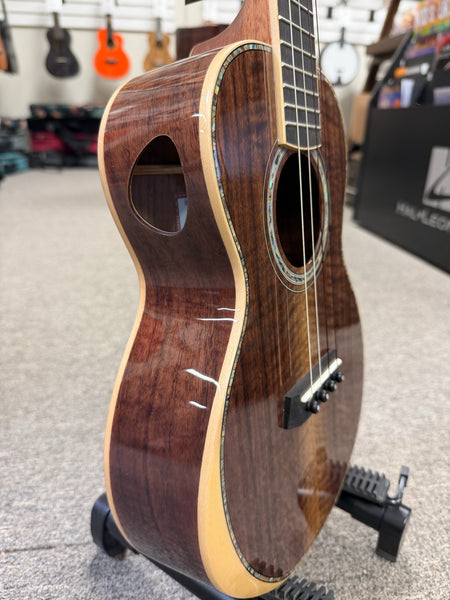 KALA KA-WCW-WAL-T Solid Walnut Tenor Ukulele w/Case - West Coast Woods