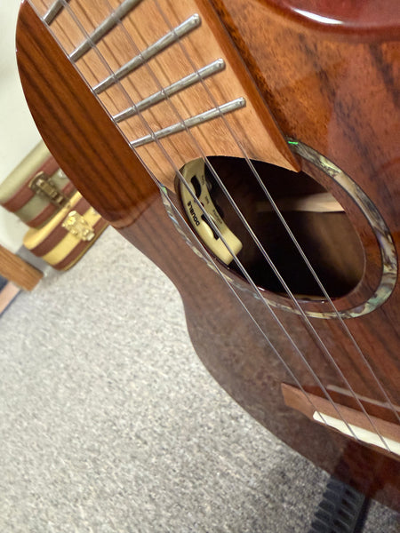 Flight Mustang Solid Acacia Tenor Electric Ukulele w/Case - Royal Series