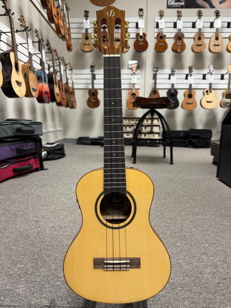 Flight Sophia TE Soundwave Electric Tenor Ukulele w/Case - Solid Spruce/Walnut