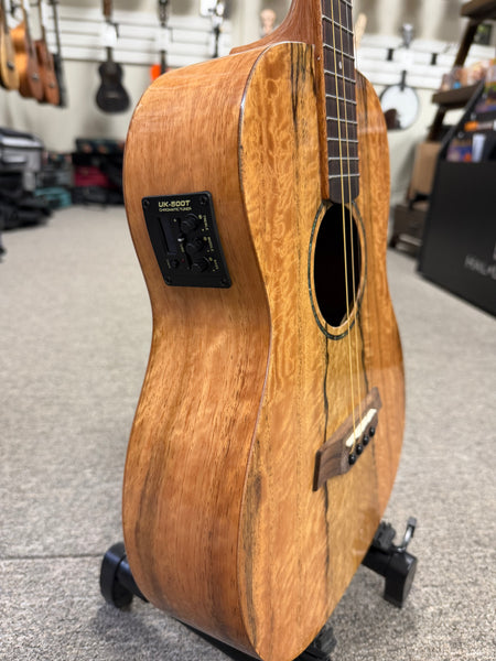 Makaio MSMBXS-10E Large Body Steel String Spalted Mango Electric Baritone Ukulele w/Case