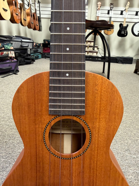 PONO MC Solid Mahogany Concert Ukulele