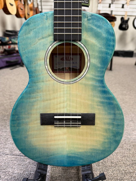 KALA KA-WF-BLU-AFM-T Solid Blue Flame Maple Tenor Ukulele w/Case - Waterfall Series