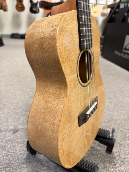 PONO MGTD-8 Solid Mango 8 String Tenor Deluxe Ukulele