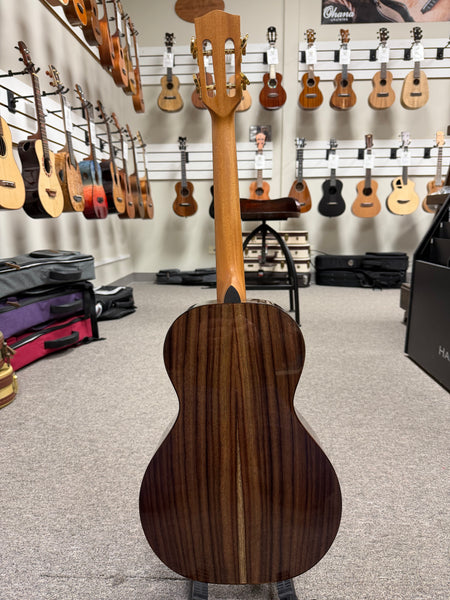 PONO ULN4-4 Nylon String Solid Cedar/Rosewood Large Body Baritone Ukulele w/Case