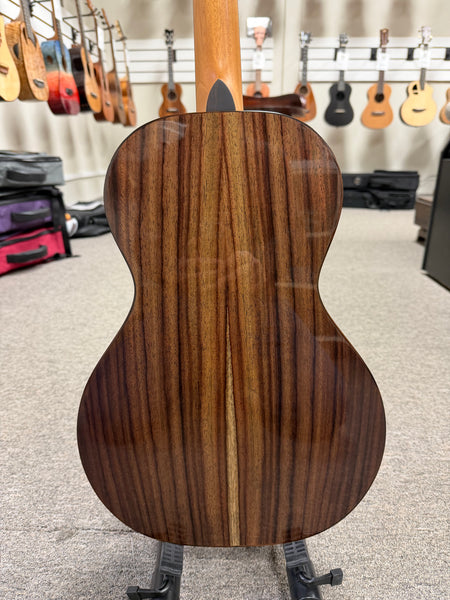 PONO ULN4-4 Nylon String Solid Cedar/Rosewood Large Body Baritone Ukulele w/Case