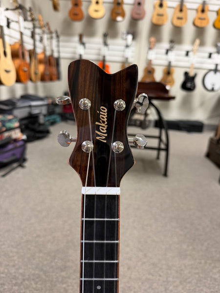 Makaio MKT-10E  Koa Tenor Electric Ukulele w/Case