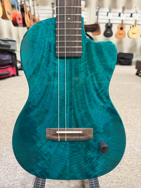 Pono BE-MBD Mango Deluxe Blue Baritone Electric Solid Body Ukulele w/Case