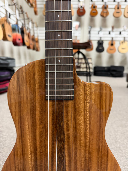 Pono BE-D Solid Acacia Baritone Deluxe Electric Solid Body Ukulele w/Case