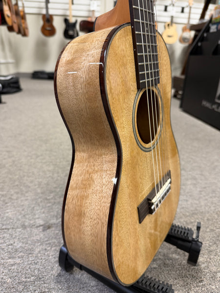 PONO MGBD-6 Solid Mango Deluxe 6-String Guitalele w/Case - Guitarlele - Ukulele