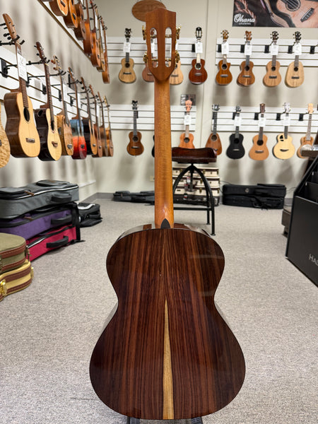 Pono BN4-4 Solid Cedar/Rosewood Large Body Baritone Nui Ukulele w/Case