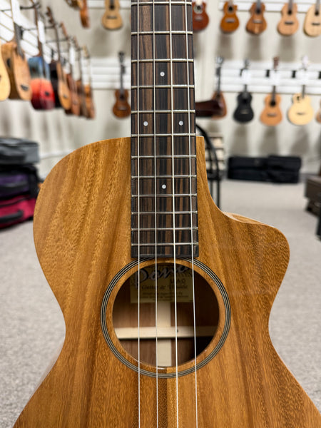 PONO ULA-O Solid Acacia Nylon String Baritone Ukulele w/Case - Cutaway/Side Sound Port
