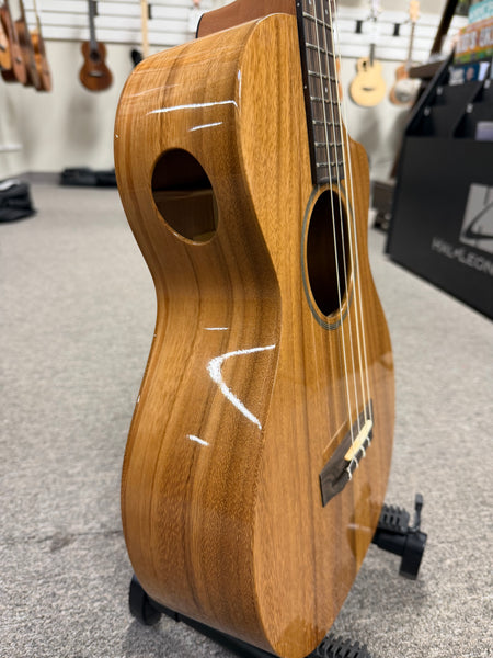 PONO ULA-O Solid Acacia Nylon String Baritone Ukulele w/Case - Cutaway/Side Sound Port