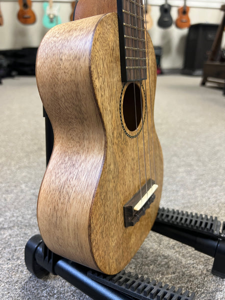 Pono MGS Solid Mango Soprano Ukulele