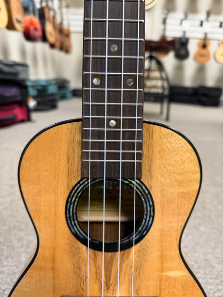 KUMU CM-68 Spalted Mango Concert Ukulele #1 - Matte Finish
