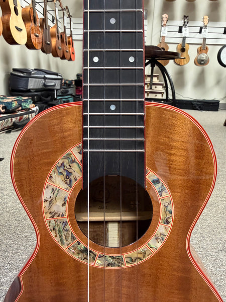 SNAIL S60T Solid Acacia Tenor Ukulele w/Case #3 - Comfort Armrest