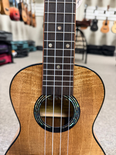 KUMU CM-68 Spalted Mango Concert Ukulele #2 - Matte Finish