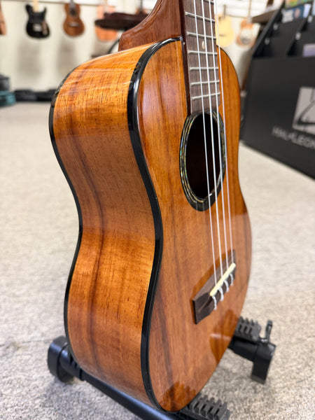 KUMU TG-75A Koa Tenor Ukulele #2 - Gloss Finish