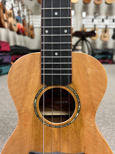 Makaio MSMC-10 Spalted Mango Concert Ukulele w/Case